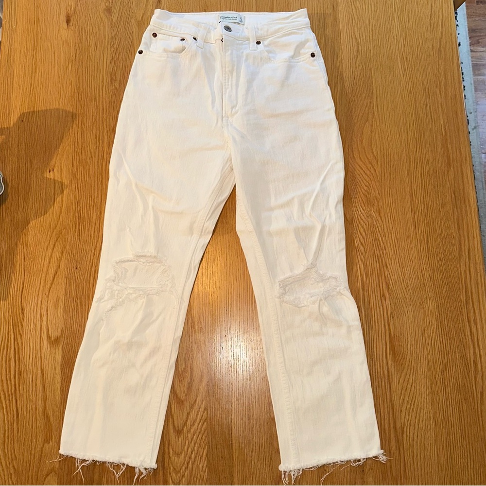 Abercrombie High Rise Ankle Straight Jeans